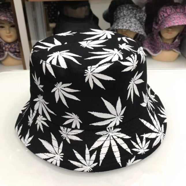 Hip Hop Cap Maple Leaf