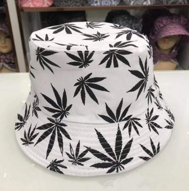 Hip Hop Cap Maple Leaf